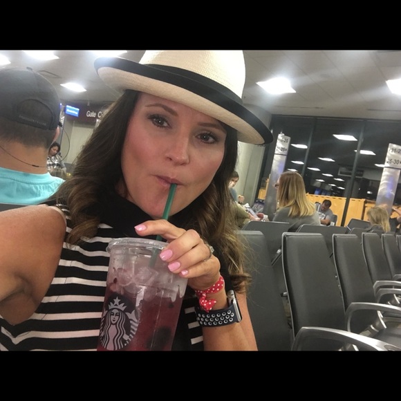 Meet your Posher, Dana - Picture 7 of 8